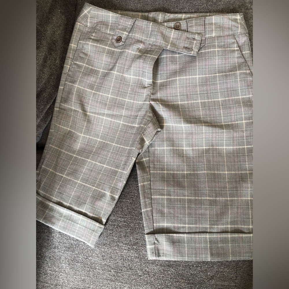 Tracy Evans Limited Short ( Bermuda)